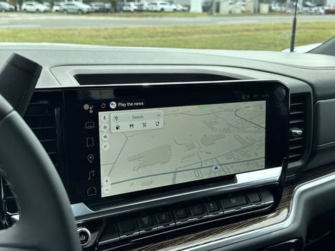 New 2026 GMC Sierra 2500 SLE AWD/4WD image 19