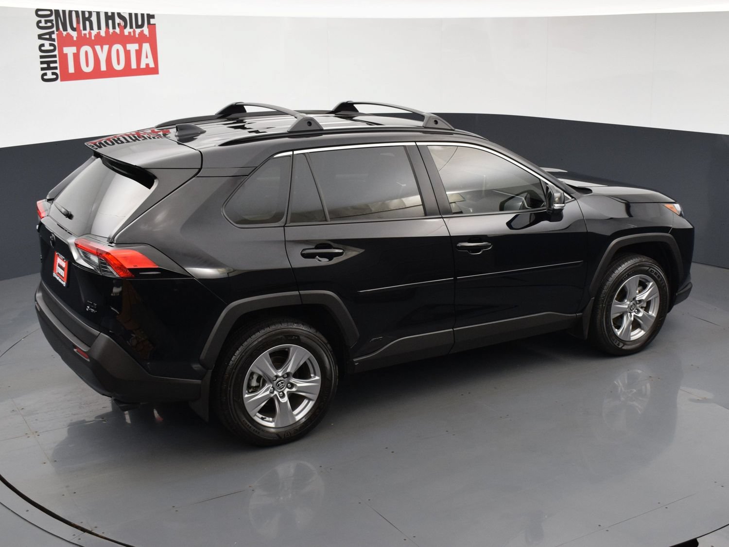 Used 2025 Toyota RAV4 XLE w/ Convenience Package AWD/4WD image 22