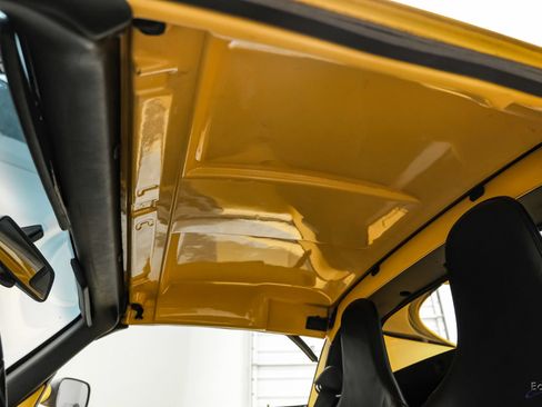Used 2005 Lotus Elise RWD image 51