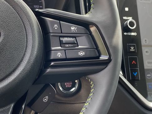 Used 2025 Subaru Ascent Bronze Edition image 24