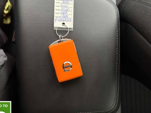 Used 2023 Volvo XC60 B5 Core image 27