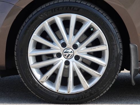 Used 2014 Volkswagen Jetta TDI FWD image 29