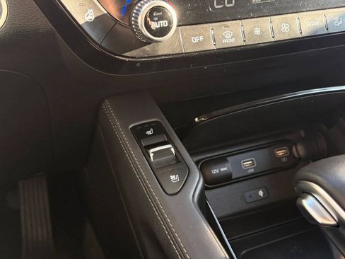 Used 2020 Kia Telluride EX w/ EX Premium Package AWD/4WD image 21