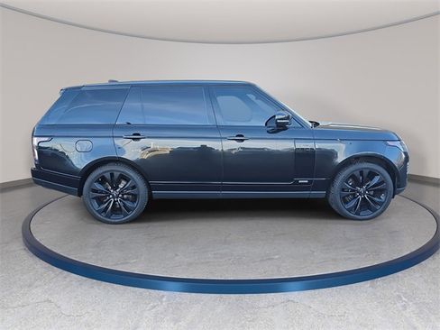 Used 2021 Land Rover Range Rover Autobiography Fifty Edition image 4