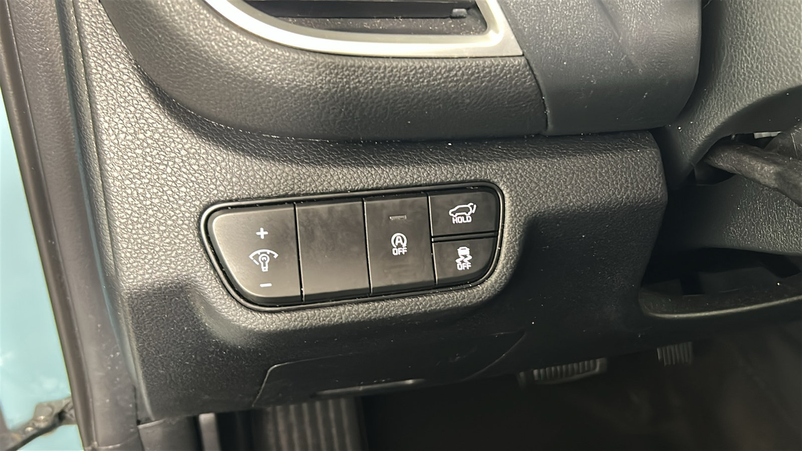 Used 2025 Kia Seltos EX w/ EX Sunroof Package AWD/4WD image 24