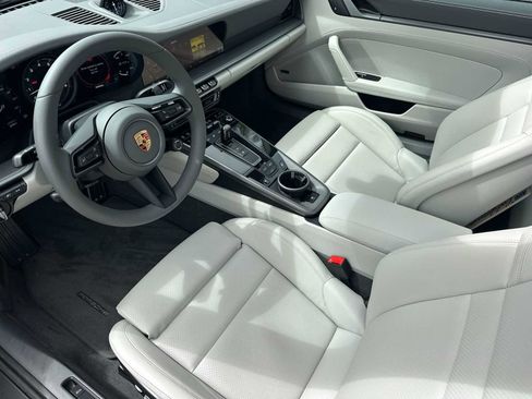 Used 2024 Porsche 911 Carrera S image 4
