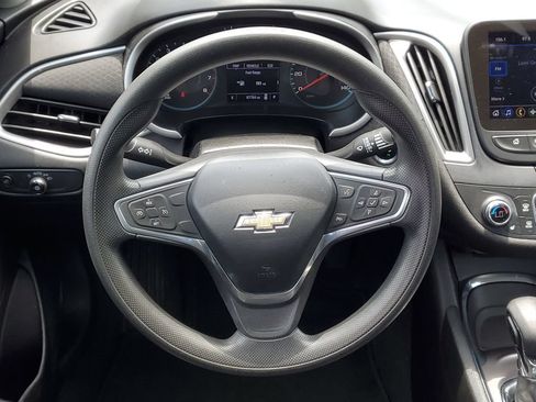 Used 2022 Chevrolet Malibu LT FWD image 26
