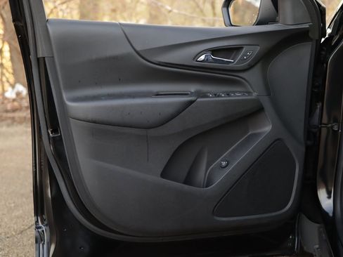 Used 2019 Chevrolet Equinox LT image 21