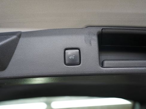Used 2021 Ford Escape SE w/ Convenience Package FWD image 36