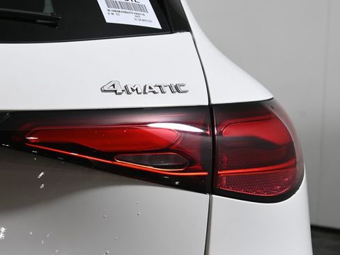 Certified 2026 Mercedes-Benz GLC 300 4MATIC image 13