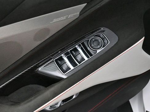 Used 2023 Chevrolet Corvette Stingray Premium Conv w/ Z51 Performance Package RWD image 10