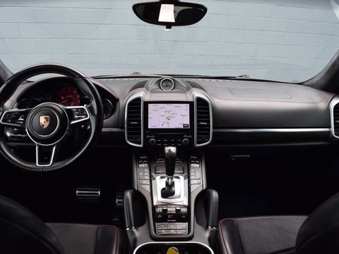 Used 2017 Porsche Cayenne GTS AWD/4WD image 20