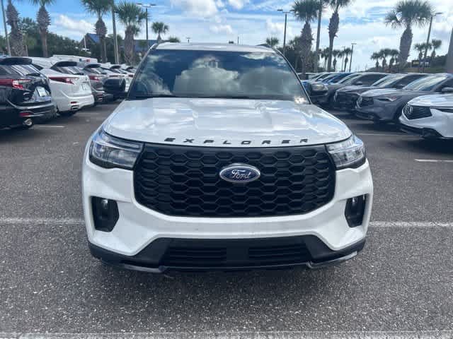 Used 2025 Ford Explorer ST-Line w/ Premium Package AWD/4WD image 6
