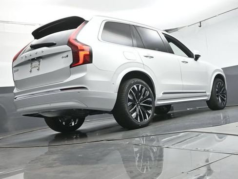 Certified 2026 Volvo XC90 B6 Ultra AWD/4WD image 39