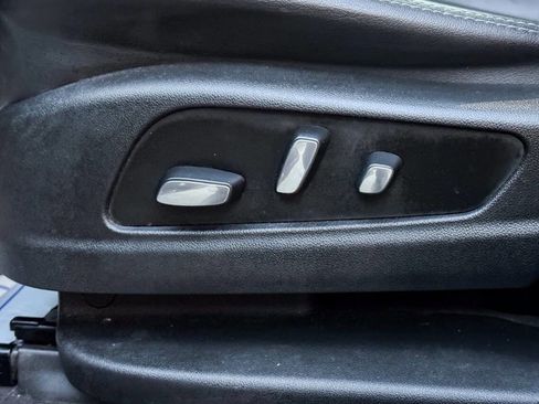 Used 2020 Cadillac XT5 Sportv image 27