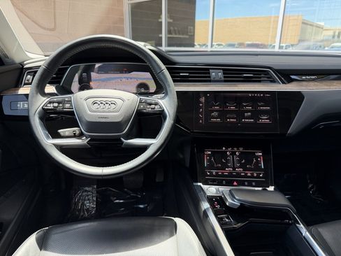 Used 2020 Audi e-tron Premium Plus AWD/4WD image 16