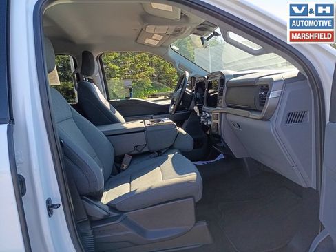 Used 2025 Ford F150 XLT w/ Equipment Group 301A Standard AWD/4WD image 15