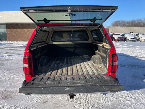 Used 2019 GMC Sierra 1500 SLE w/ SLE Value Package image 5