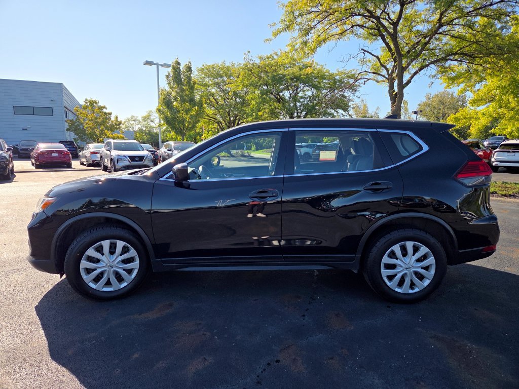 Used 2017 Nissan Rogue S AWD/4WD image 18