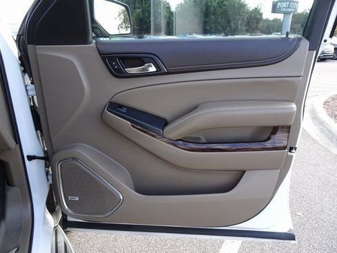 Used 2016 GMC Yukon SLT w/ Open Road Package image 19