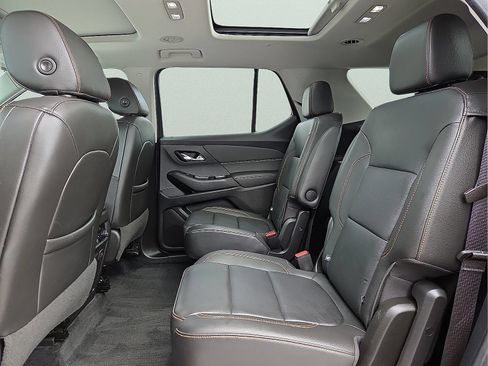 Used 2020 Chevrolet Traverse RS w/ LPO, Floor Liner Package AWD/4WD image 11