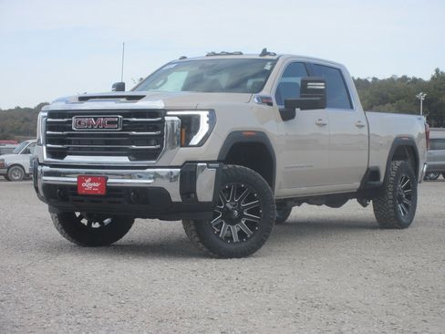 New 2026 GMC Sierra 2500 SLE w/ SLE Value Package; image 9