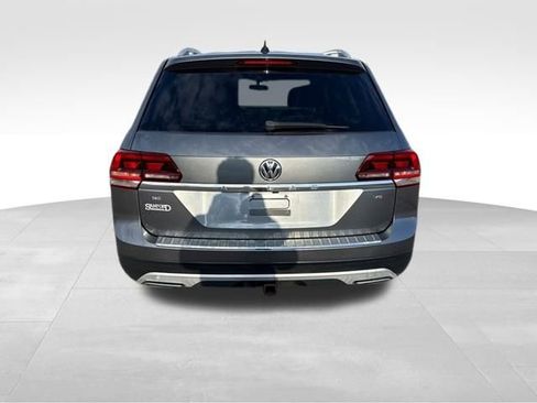Used 2019 Volkswagen Atlas SE w/ Towing Package image 6