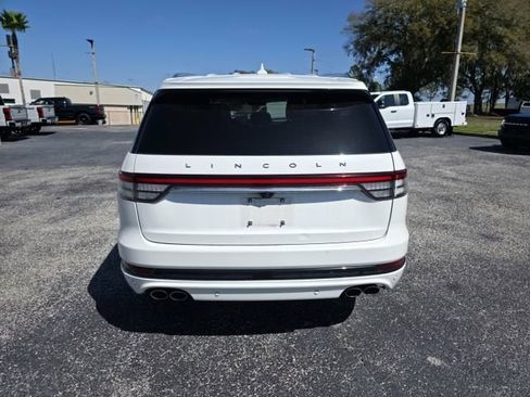 Used 2023 Lincoln Aviator Grand Touring image 6
