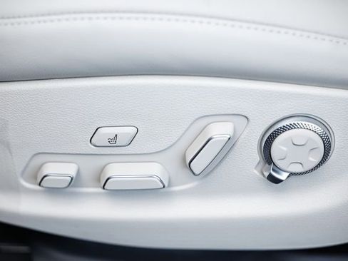 New 2026 Genesis GV80 2.5T Prestige image 24