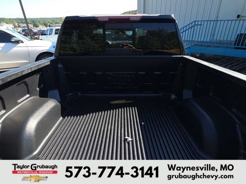 Used 2022 GMC Sierra 1500 SLT w/ SLT Convenience Package AWD/4WD image 6
