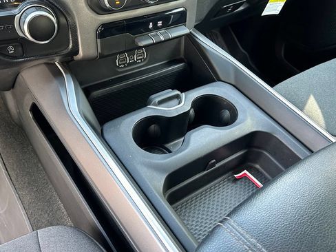 Used 2023 RAM 1500 Big Horn RWD image 18