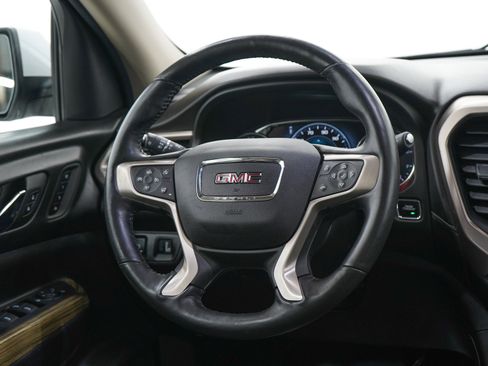 Used 2018 GMC Acadia Denali w/ Technology Package AWD/4WD image 15