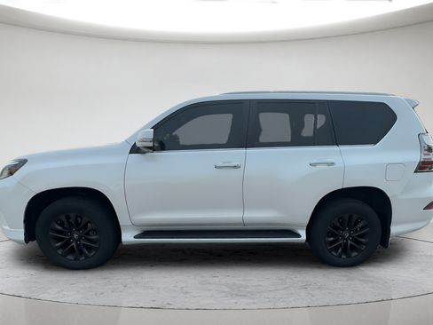 Used 2023 Lexus GX 460 Premium w/ Premium Package AWD/4WD image 11