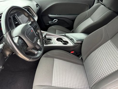 Used 2022 Dodge Challenger SXT w/ Blacktop Package image 17