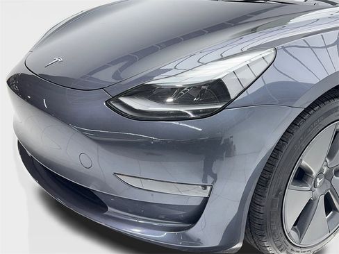 Used 2023 Tesla Model 3 Standard Range image 5