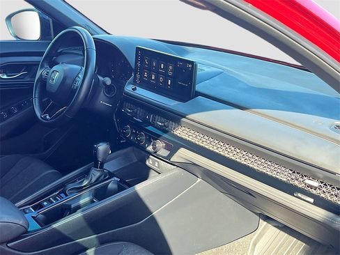 Used 2023 Honda Accord Sport image 27