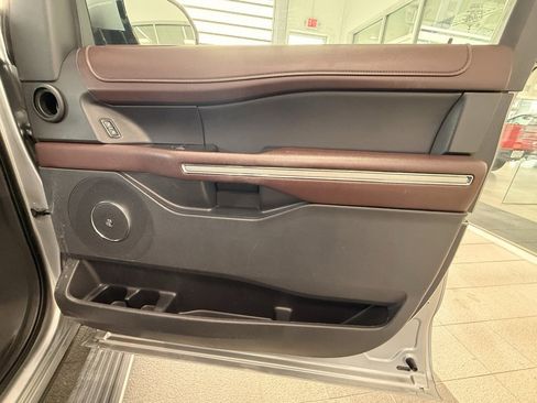 Used 2024 Ford Expedition Max Limited image 46