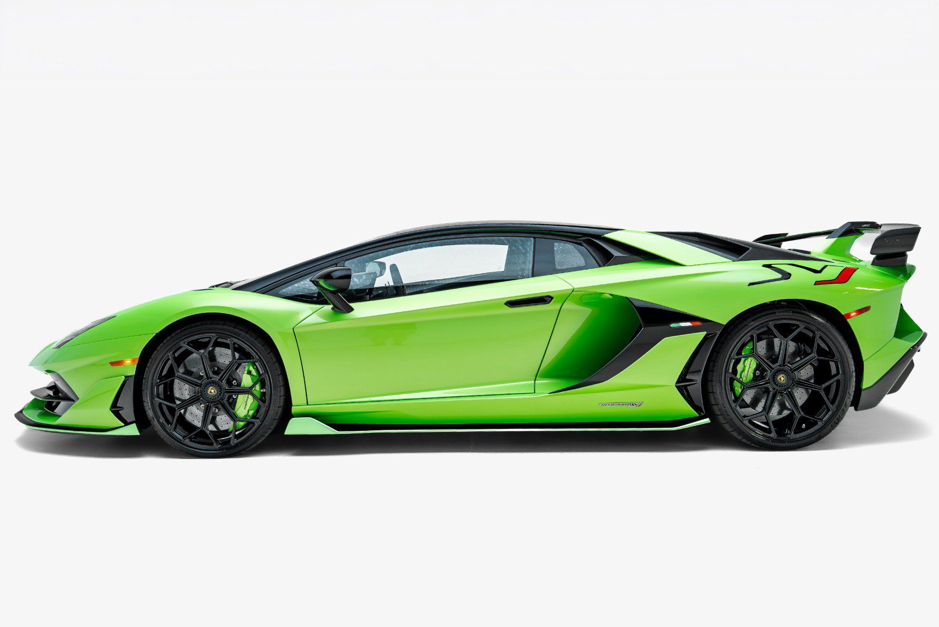 Used 2019 Lamborghini Aventador SVJ AWD/4WD image 6