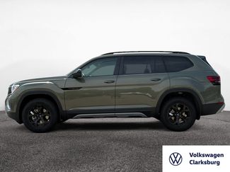 New 2025 Volkswagen Atlas Peak Edition SE video 2