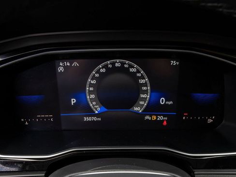 Used 2022 Volkswagen Jetta SE FWD image 31
