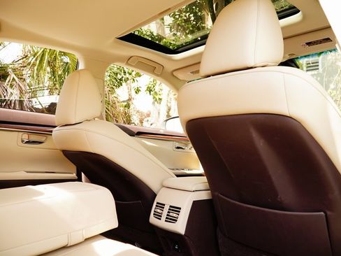 Used 2017 Lexus ES 350 image 35