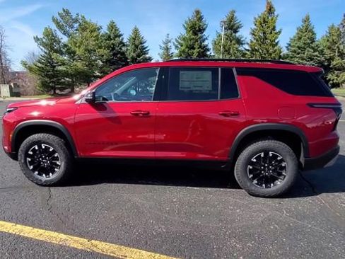 New 2026 Chevrolet Traverse Z71 w/ Driver Confidence Package image 5