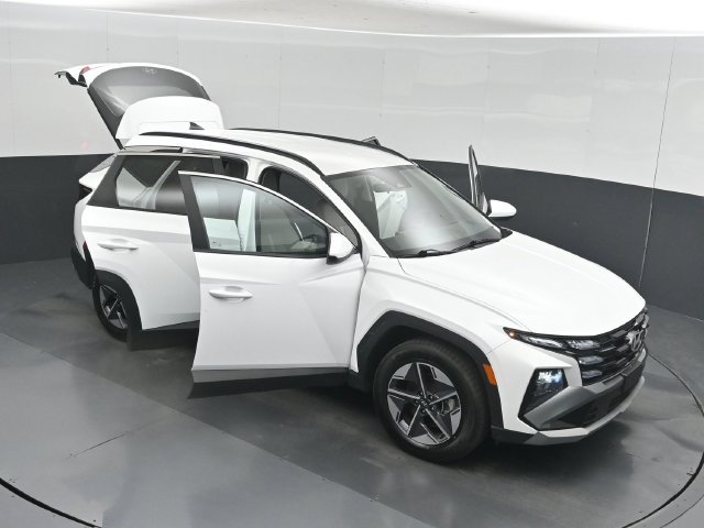 Used 2025 Hyundai Tucson SEL FWD image 63