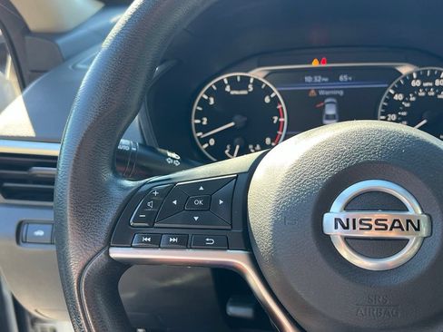 Used 2019 Nissan Altima 2.5 S FWD image 22