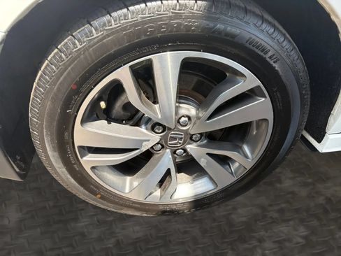 Used 2022 Honda Odyssey Touring image 42