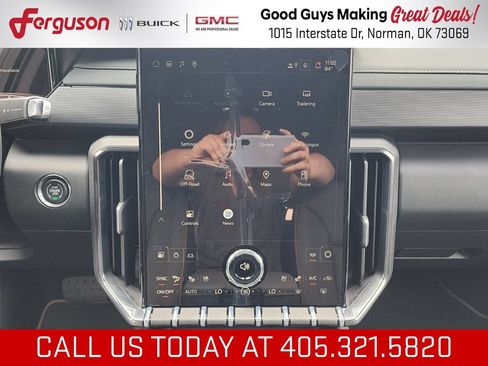 New 2026 GMC Acadia AT4 w/ Luxury Package AWD/4WD image 30