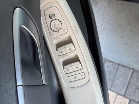 Used 2024 Hyundai Sonata SEL image 13