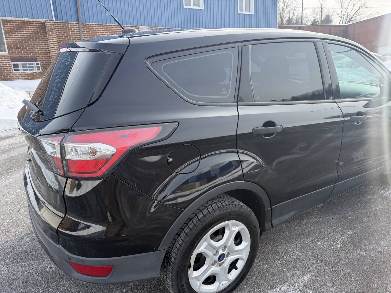 Used 2017 Ford Escape S FWD image 10