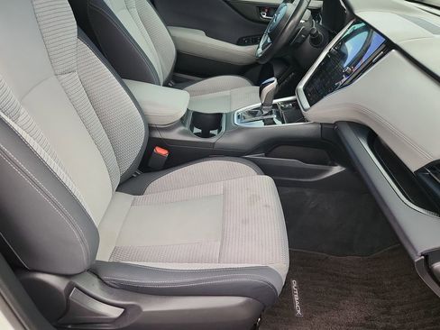 Used 2023 Subaru Outback Premium AWD/4WD image 16