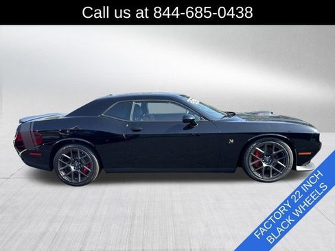 Used 2018 Dodge Challenger R/T Scat Pack RWD image 4